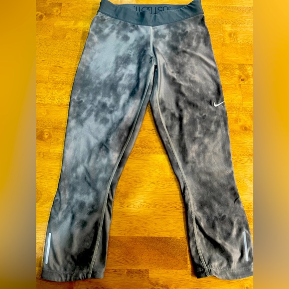 Nike dry-fit 3/4 length tights - Picture 1 of 2